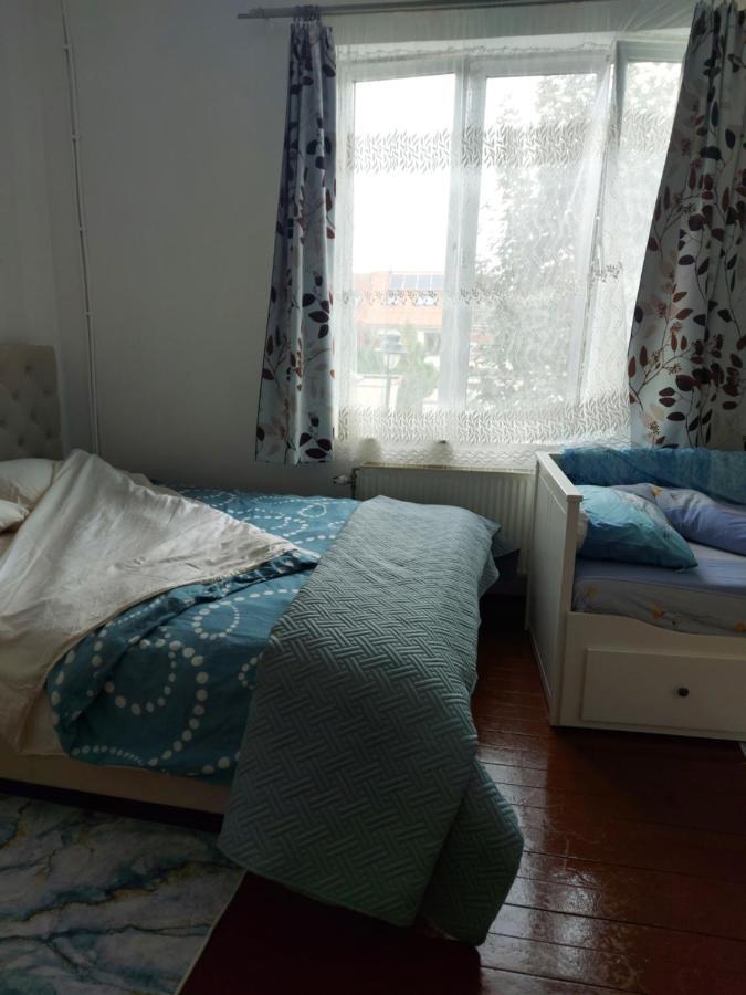 Belle Chambre Dans Un Quartier Calme Brussels Ngoại thất bức ảnh
